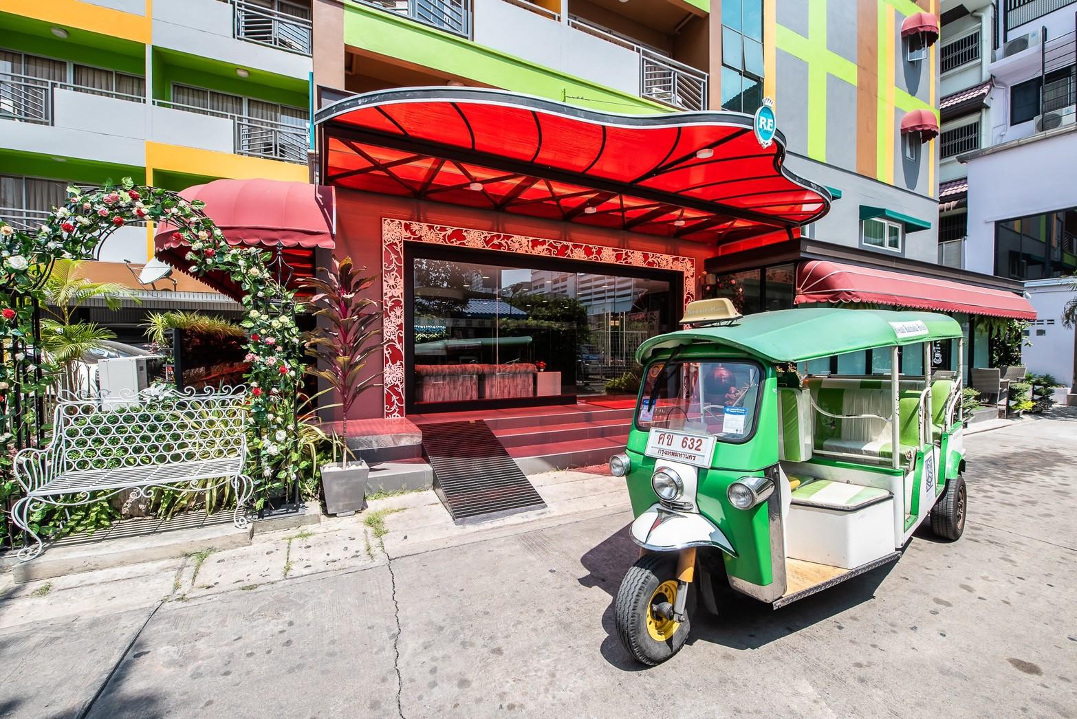 Roseate Ratchada Aparthotel Bangkok Eksteriør bilde