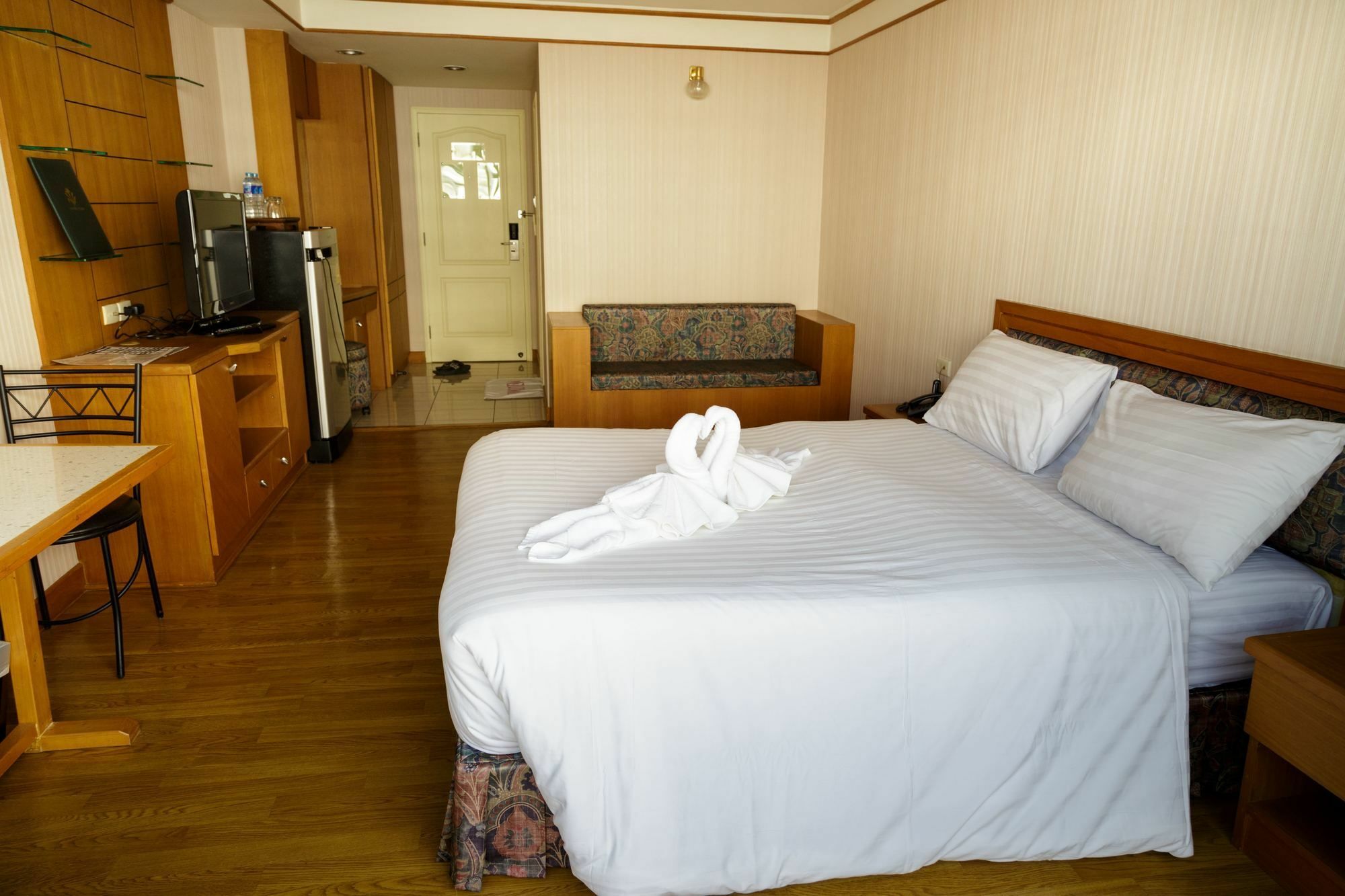 Roseate Ratchada Aparthotel Bangkok Eksteriør bilde